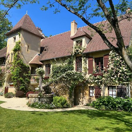 La Maison De La Tour Apremont-sur-Allier Exterior foto